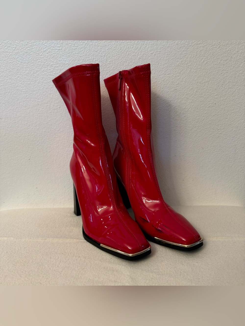 Dream Pairs Patent Heeled Boots Red & Black US 7